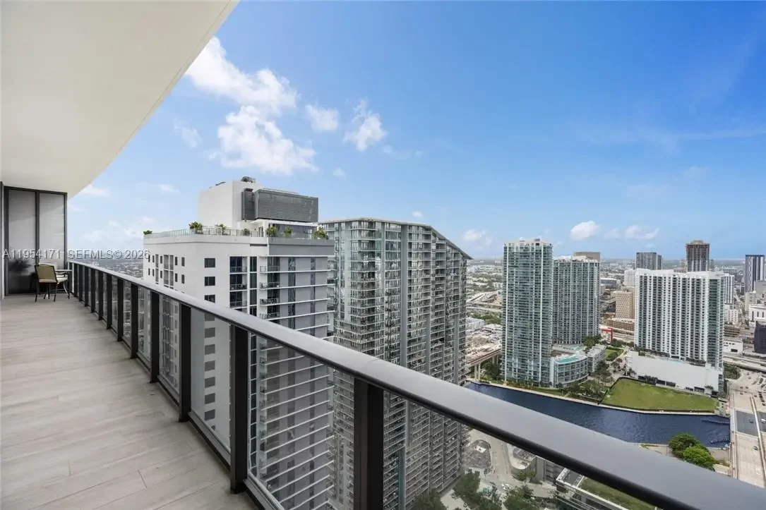 Photo of Listing #A11954171