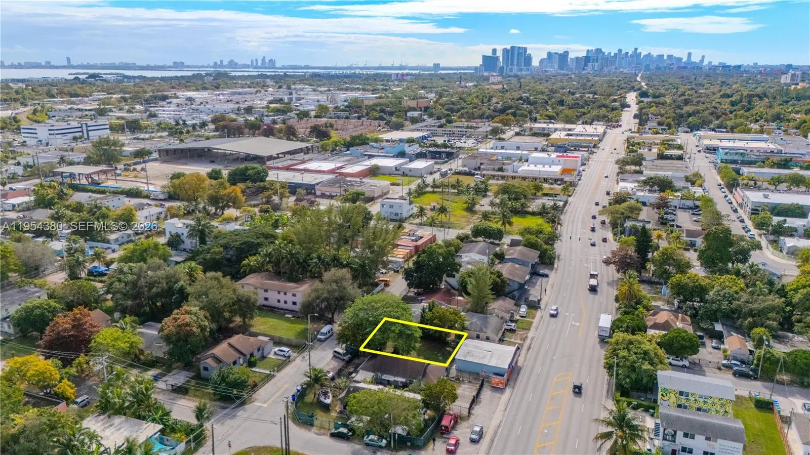 Photo of Listing #A11954380