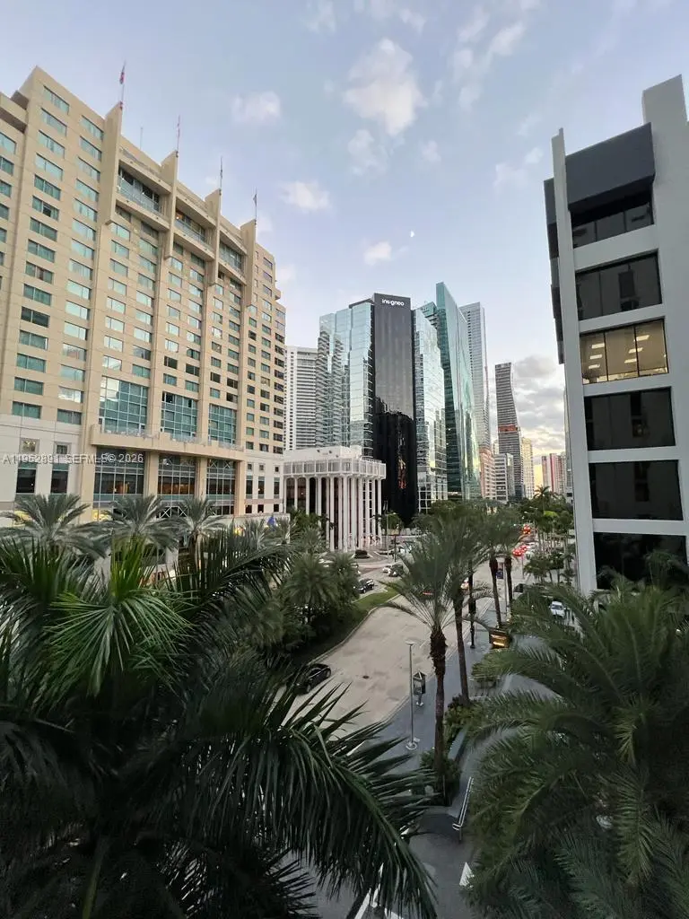 Photo of Listing #A11952891