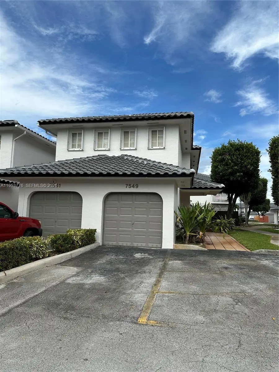 Photo of Listing #A11953776