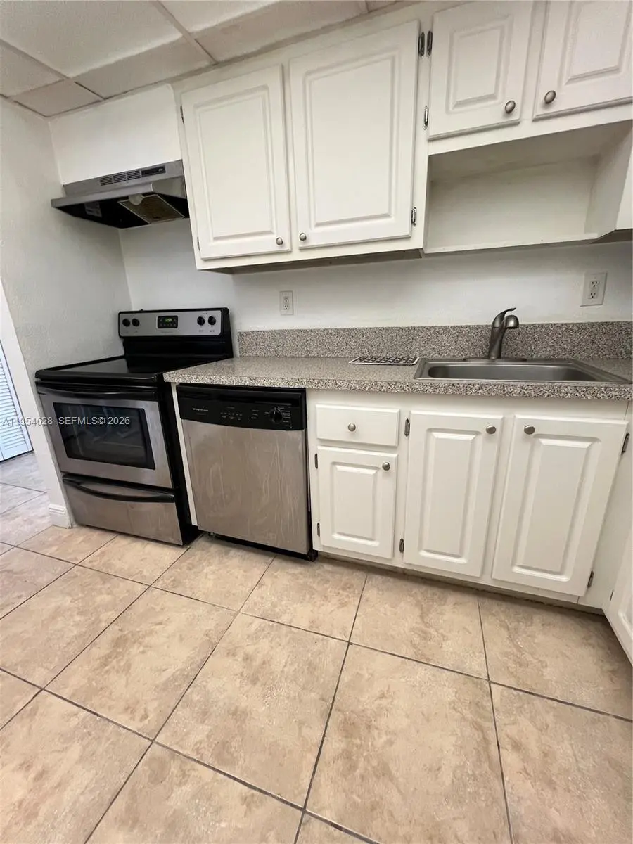 Photo of Listing #A11954628