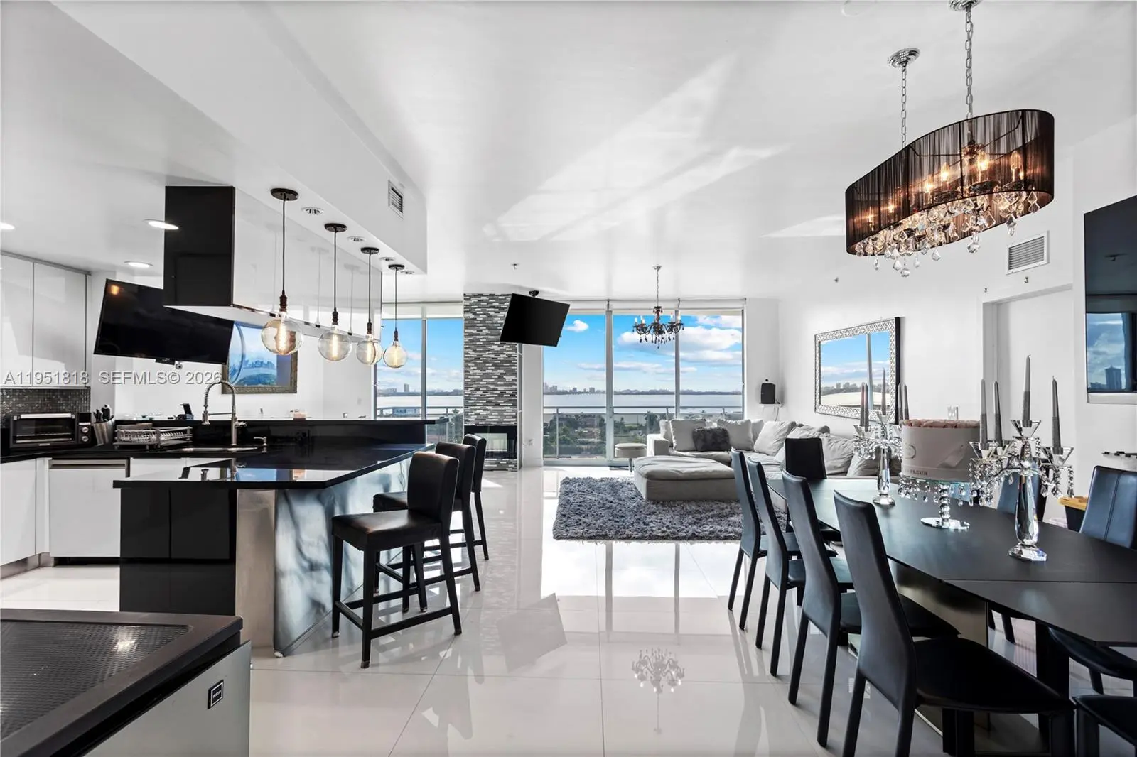 Photo of Listing #A11951818