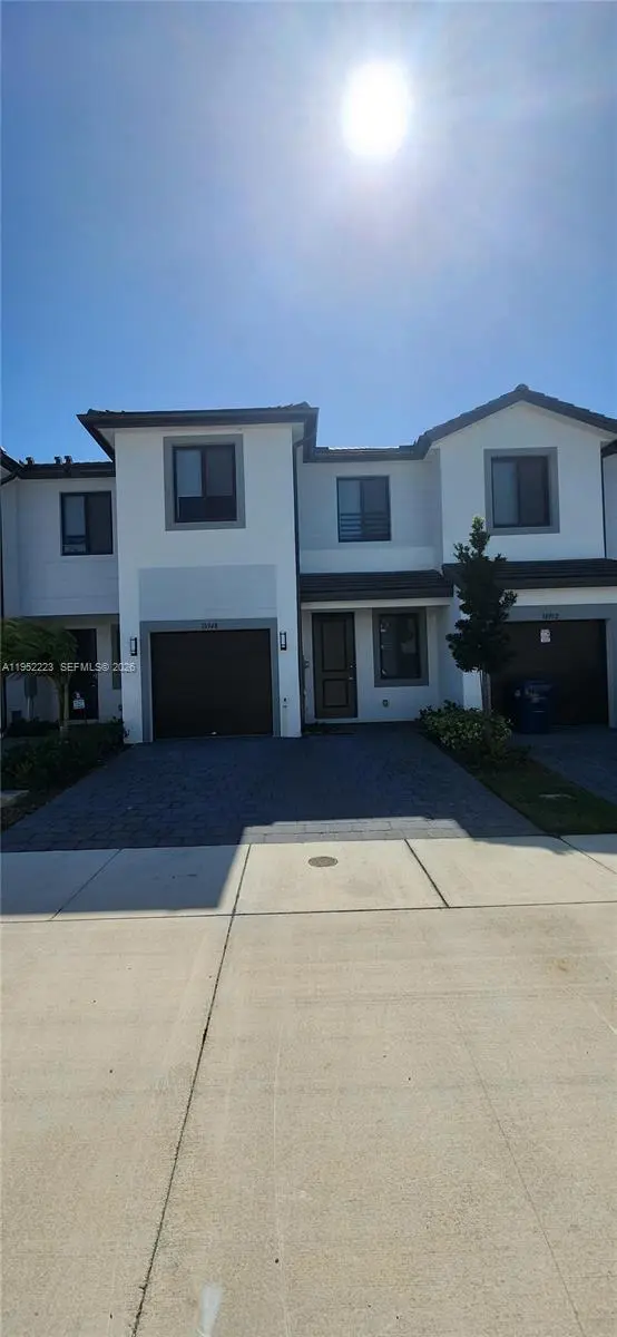 Photo of Listing #A11952223