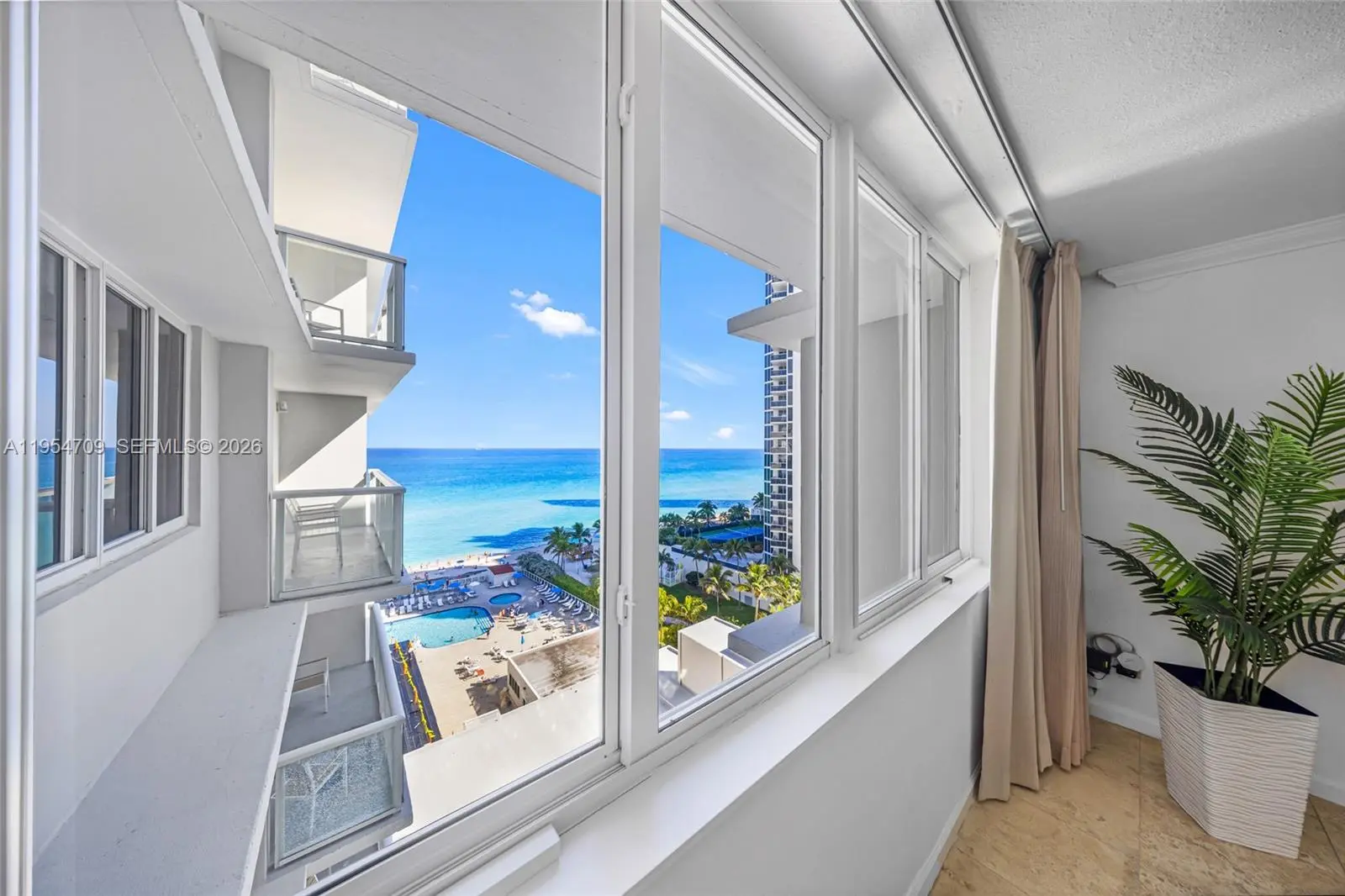 Photo of Listing #A11954709