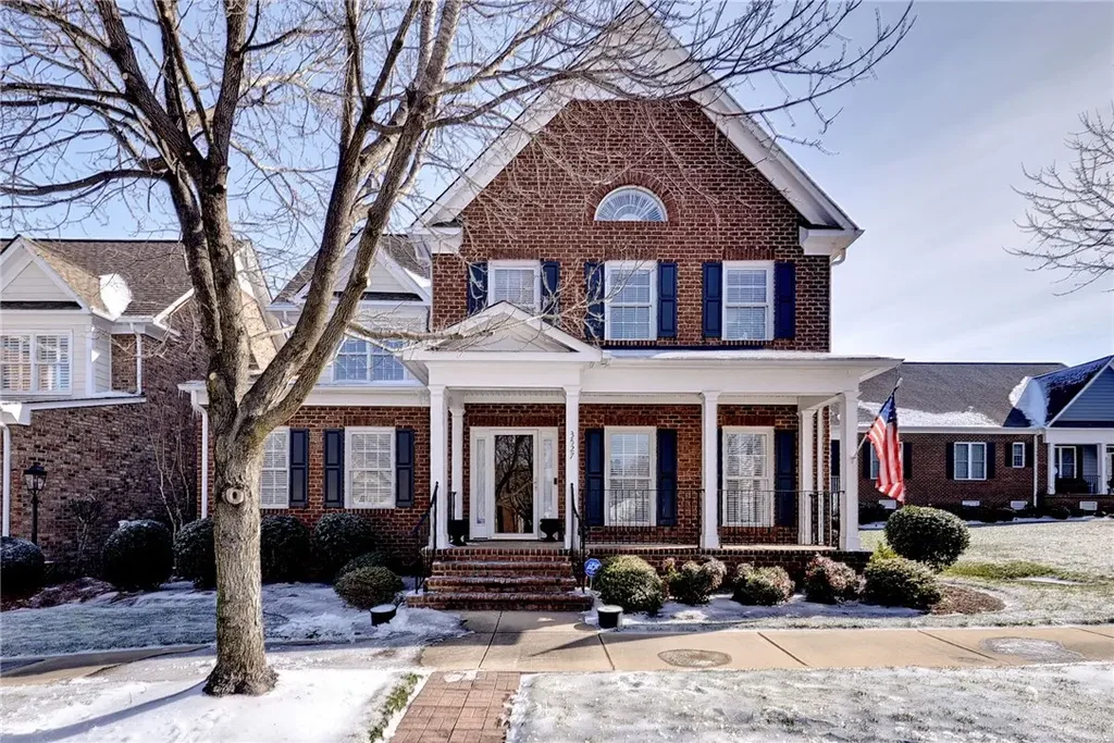 3527 Saunders Bridge, Williamsburg