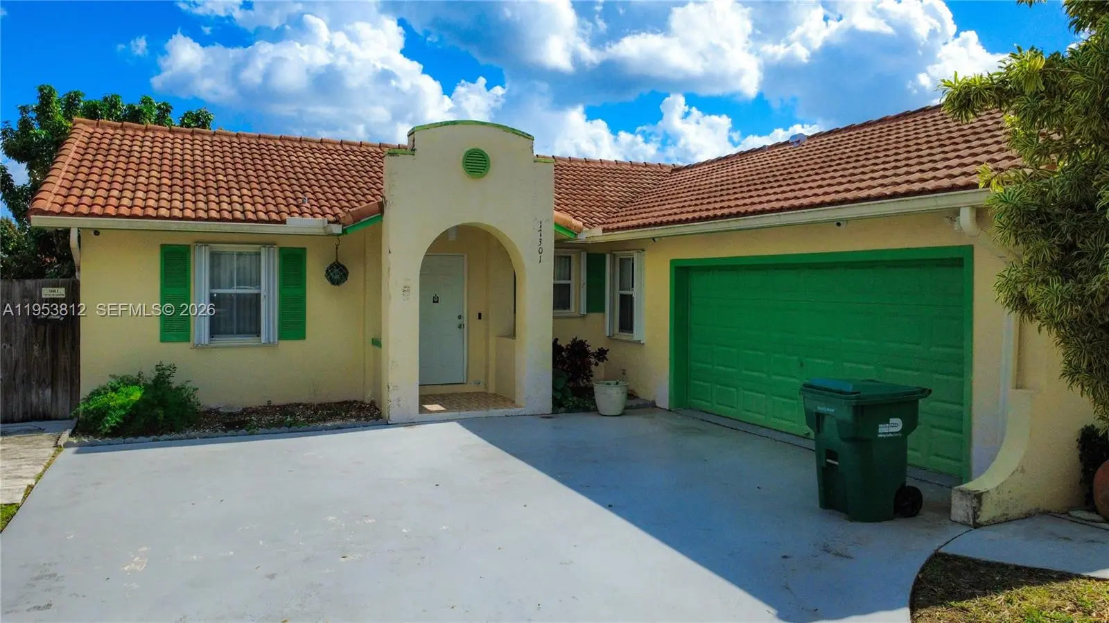 Photo of Listing #A11953812