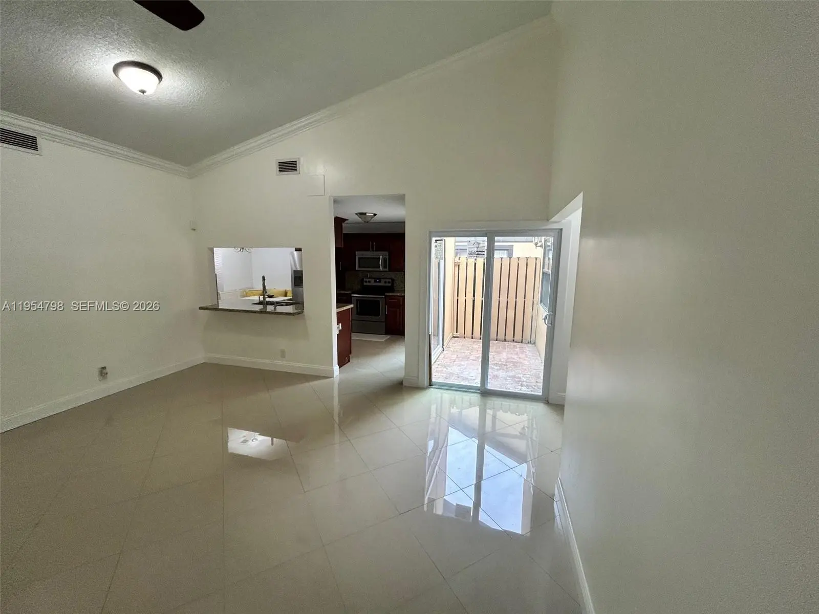 Photo of Listing #A11954798