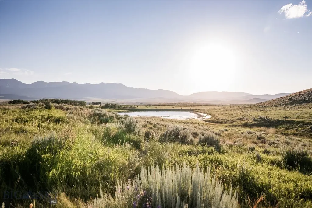 2249 Seitz Road E, Wilsall