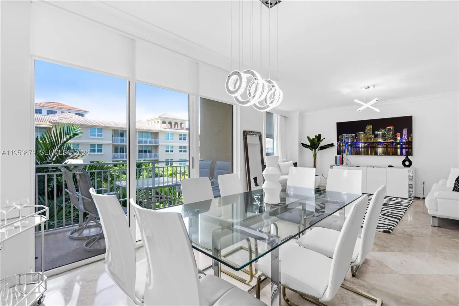 Photo of Listing #A11953679