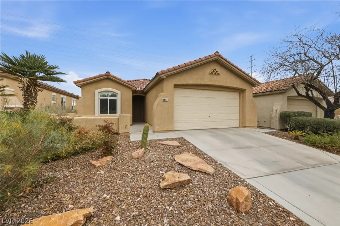 Photo of Listing #2751036