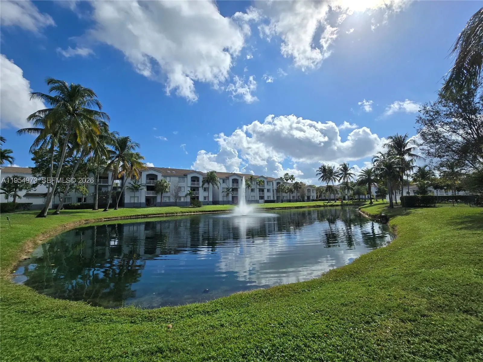 Photo of Listing #A11954973