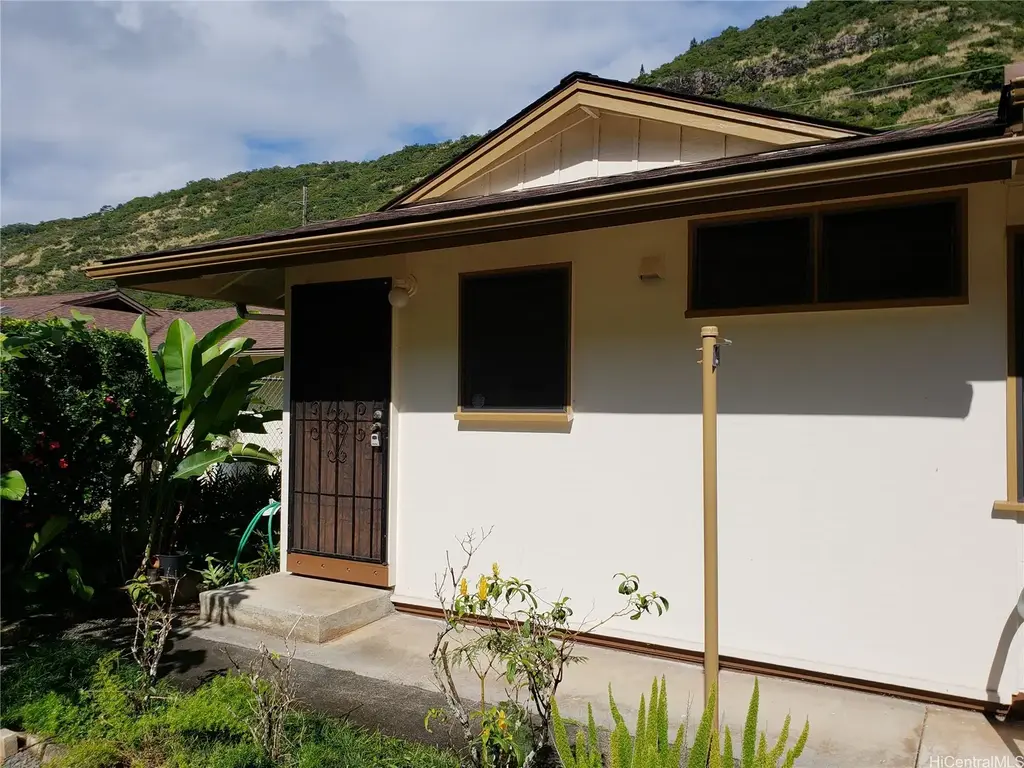 1835 Ala Aolani Street # B, Honolulu