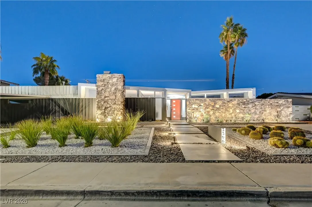 Photo of Listing #2752106