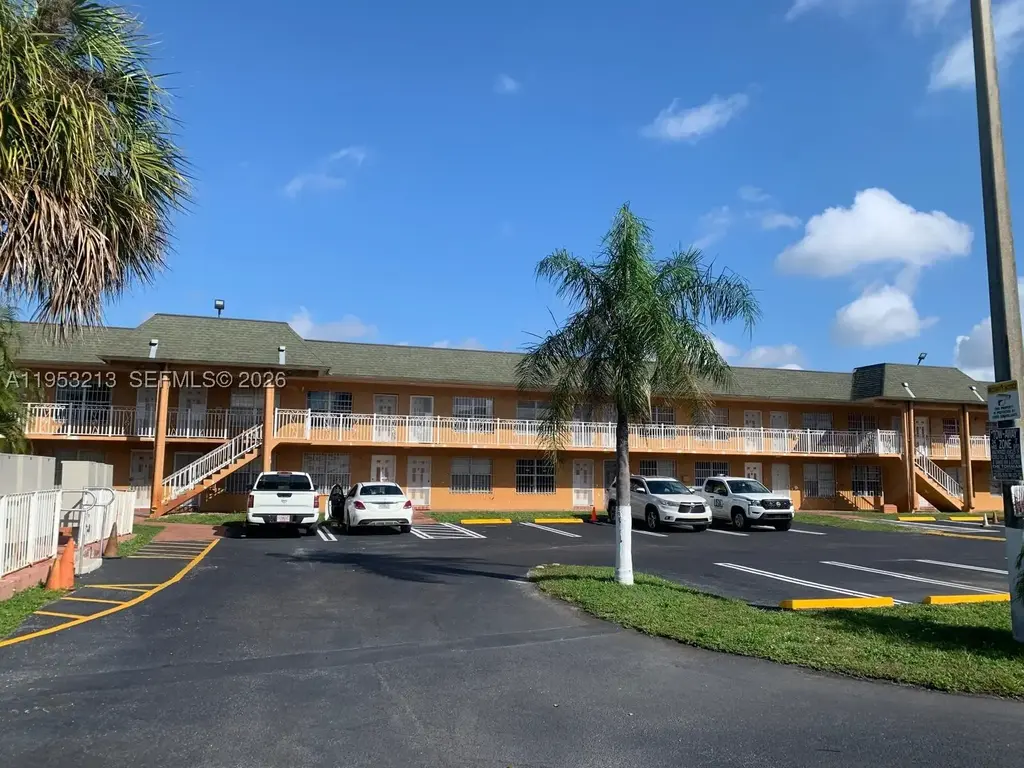 271 Nw 177th St A-117, Miami Gardens
