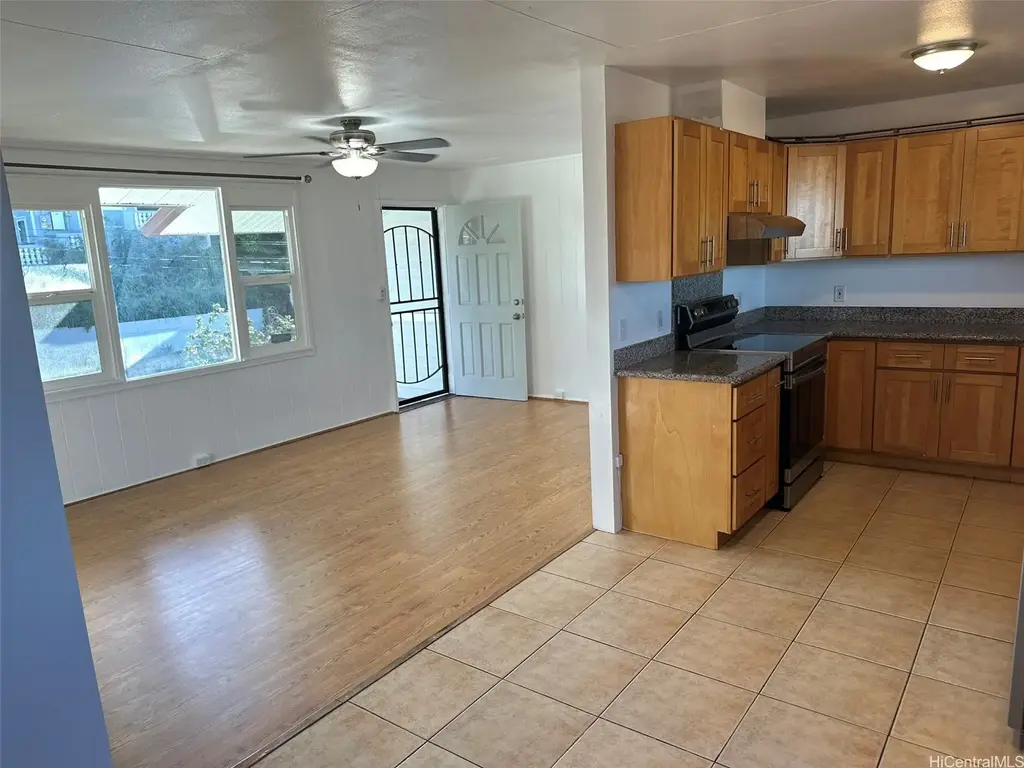 1017 Maluna Street # 3, Honolulu
