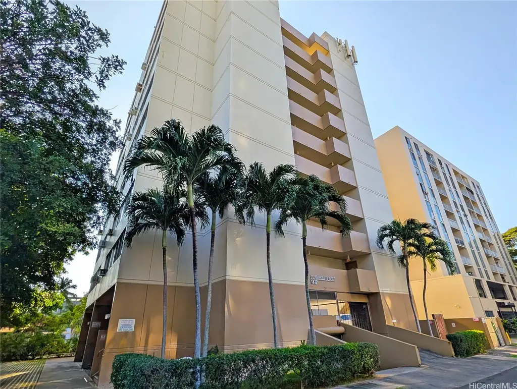 1617 Clark Street # 804, Honolulu