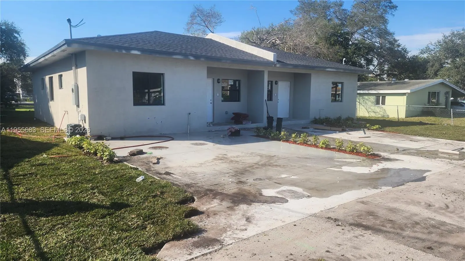 Photo of Listing #A11955683