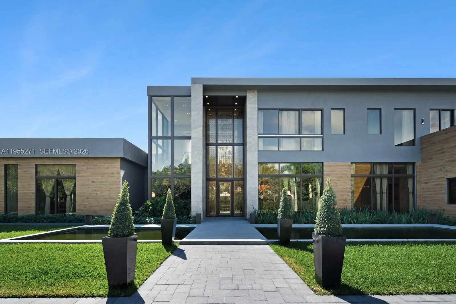 5900 Sw 129th Ter, Pinecrest