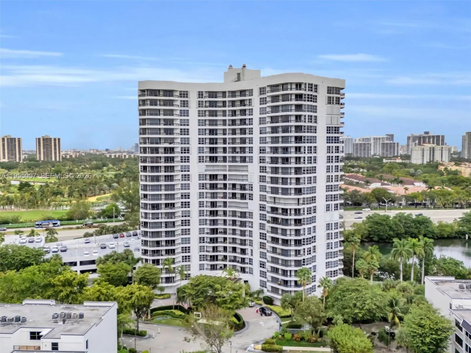 Photo of Listing #A11955097