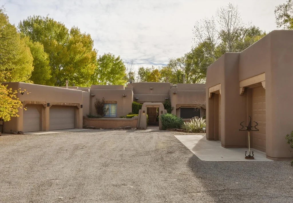 3 Calle De Los Howard, Corrales