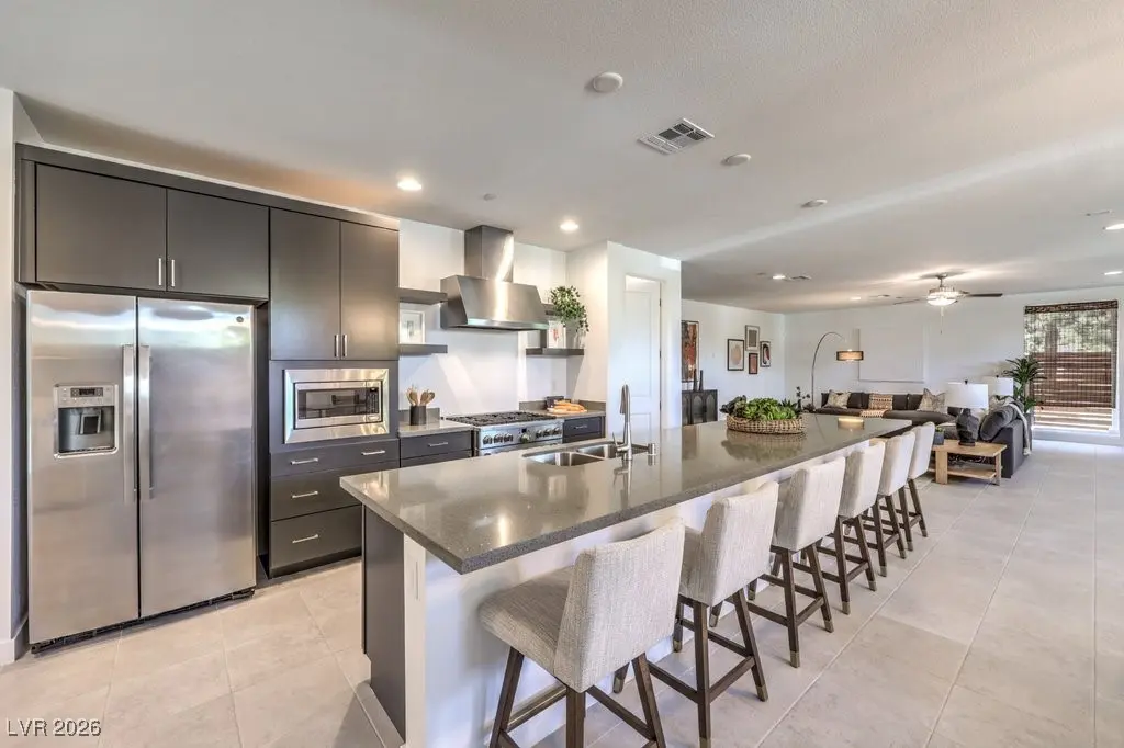 Photo of Listing #2751946