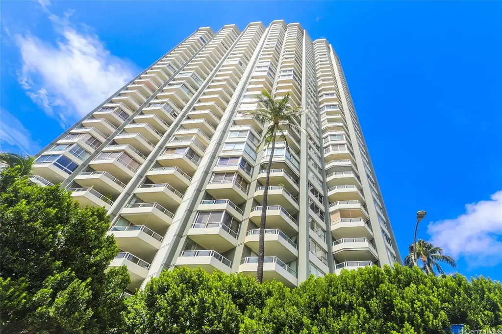 2600 Pualani Way # 504, Honolulu