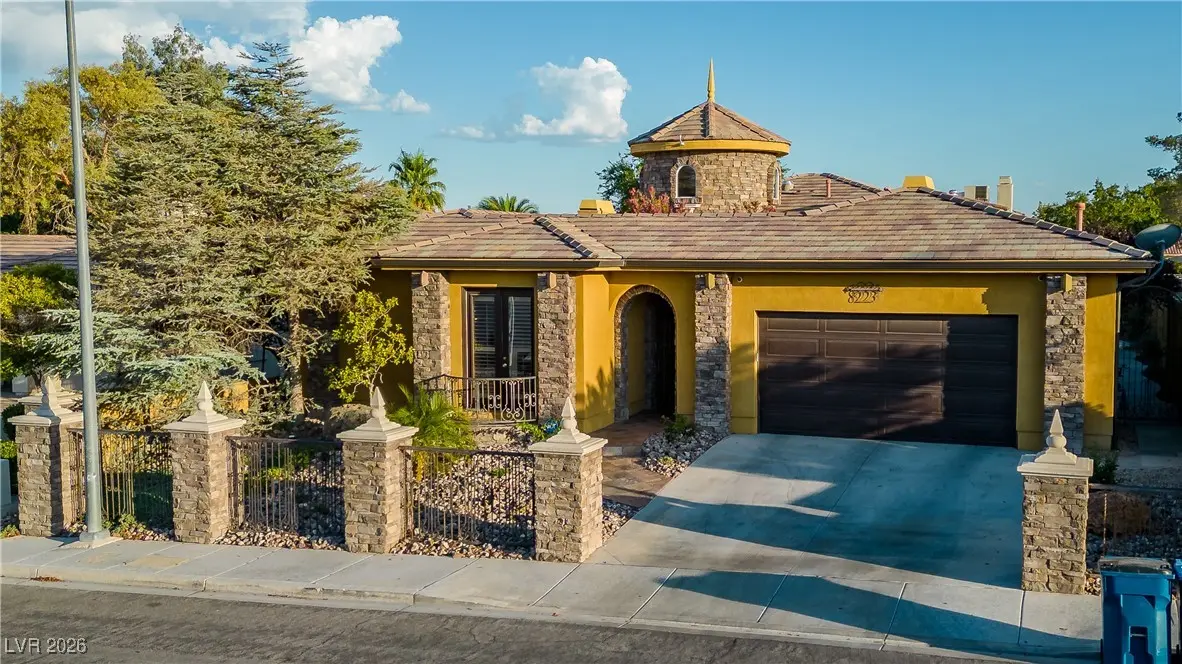 8223 Windrush Avenue, Las Vegas