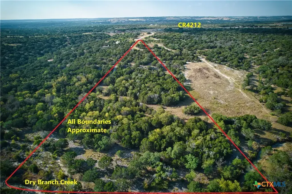 5255 Private Road 42125, Evant