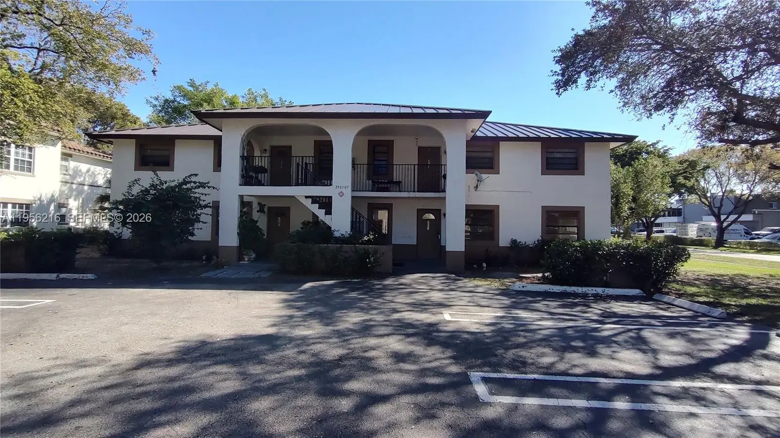 Photo of Listing #A11956216