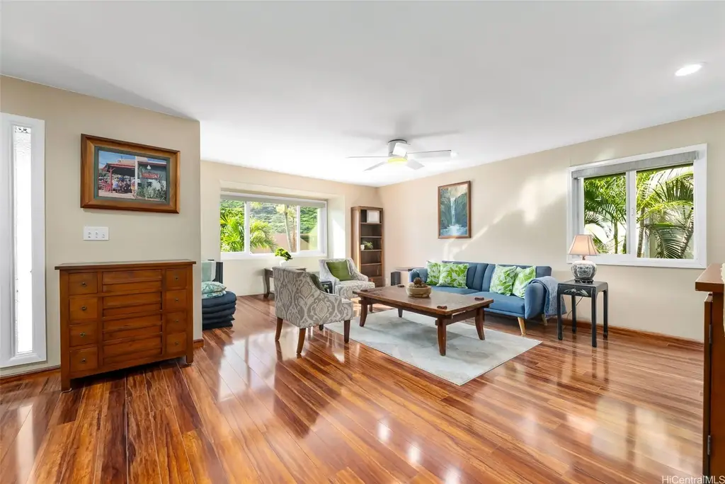 1357 Kaeleku Street, Honolulu