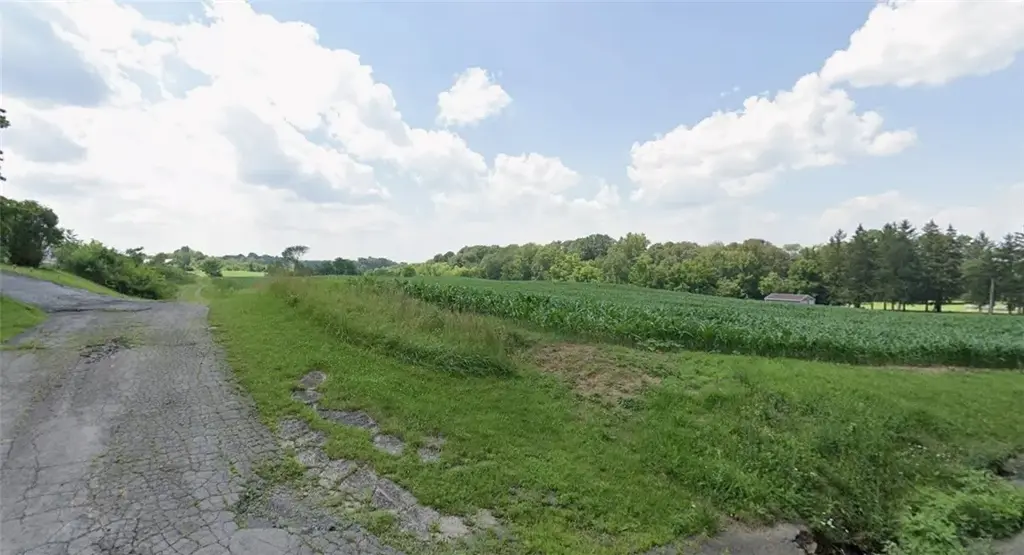 Old Pittsburgh Road , Shenango