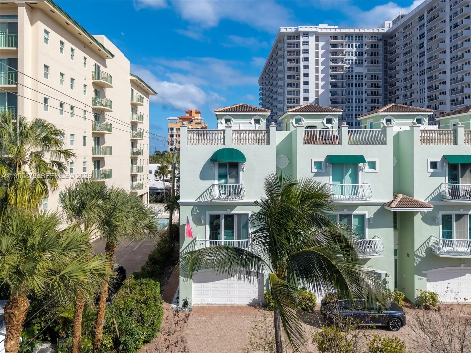 Photo of Listing #A11955879