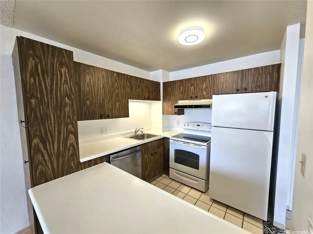 55 S Kukui Street # D2211, Honolulu
