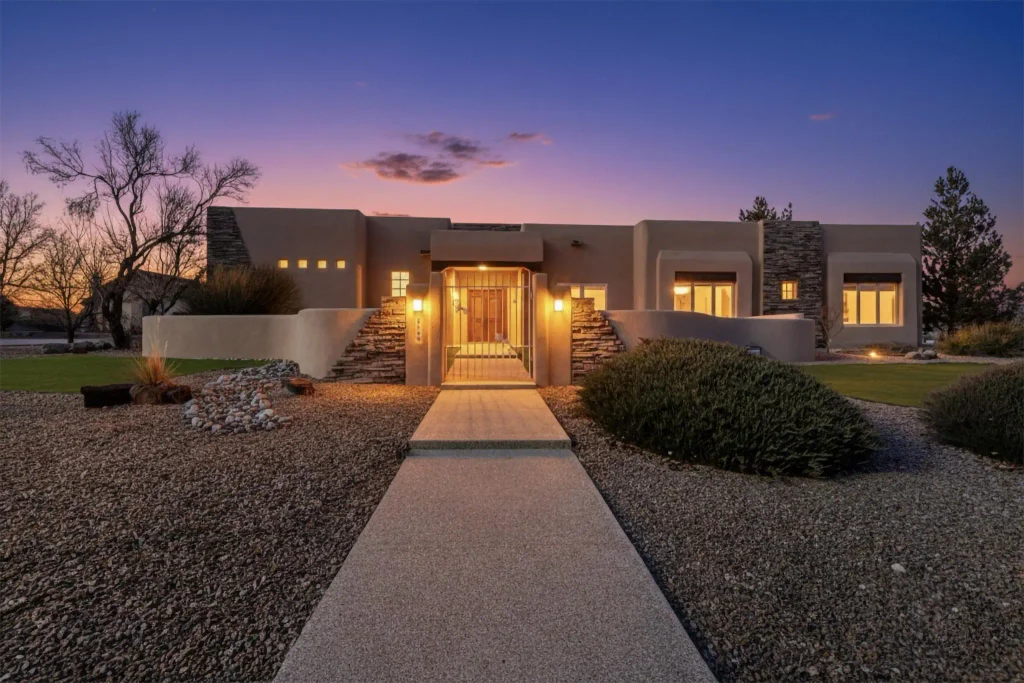 9705 Coneflower Drive Nw, Albuquerque