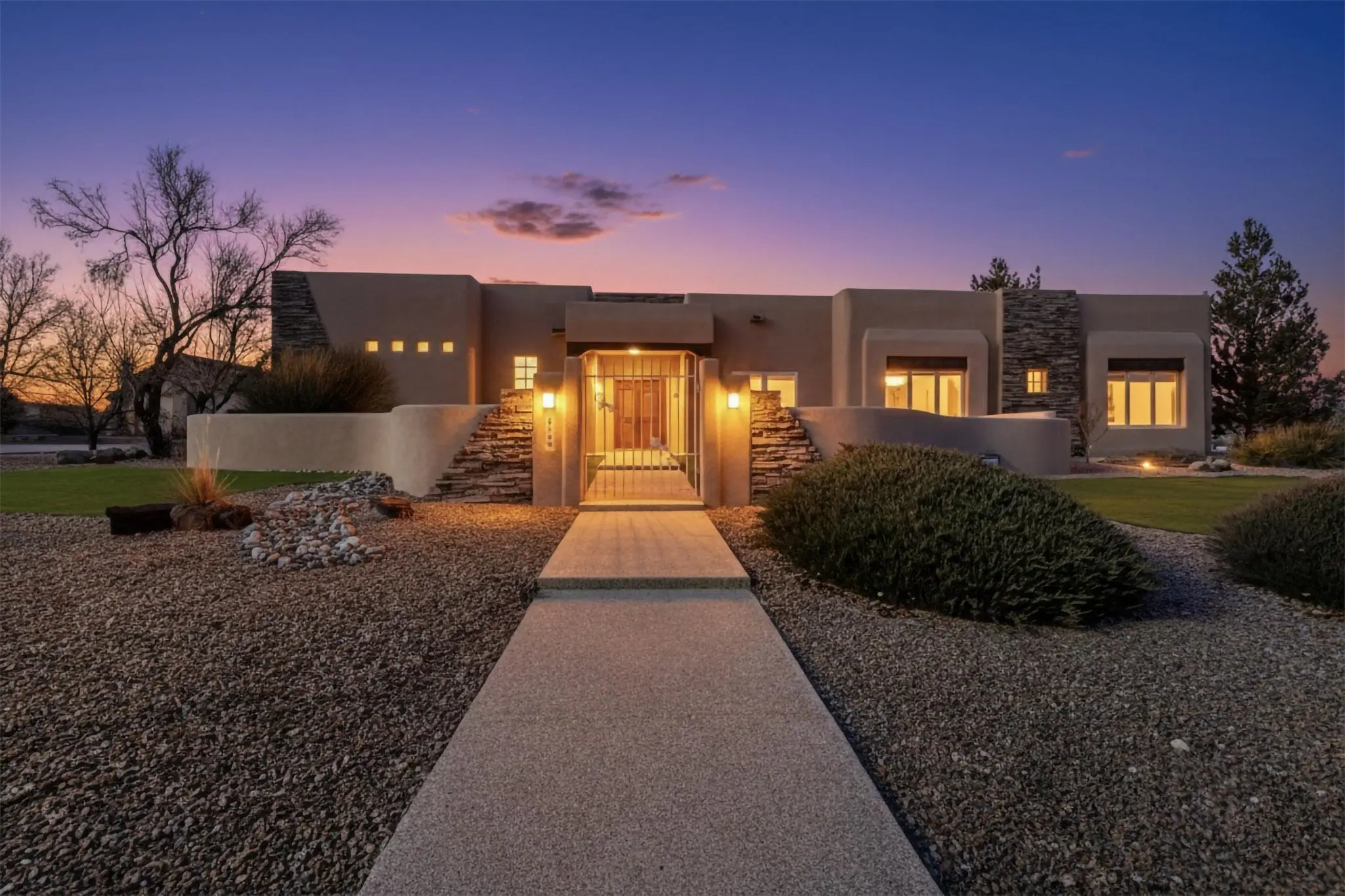 9705 Coneflower Drive Nw, Albuquerque