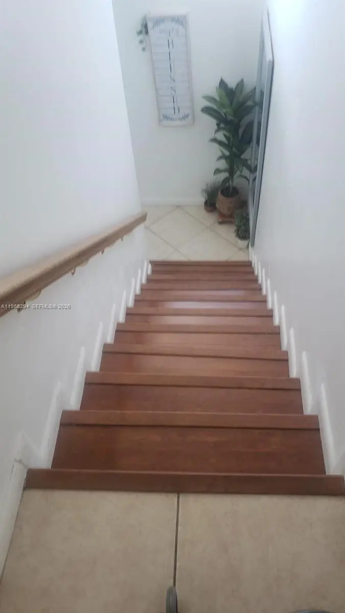 Photo of Listing #A11956294