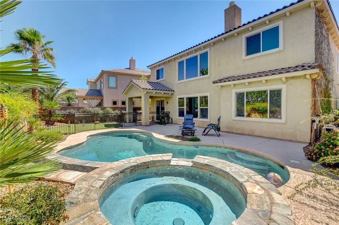 Photo of Listing #2750407