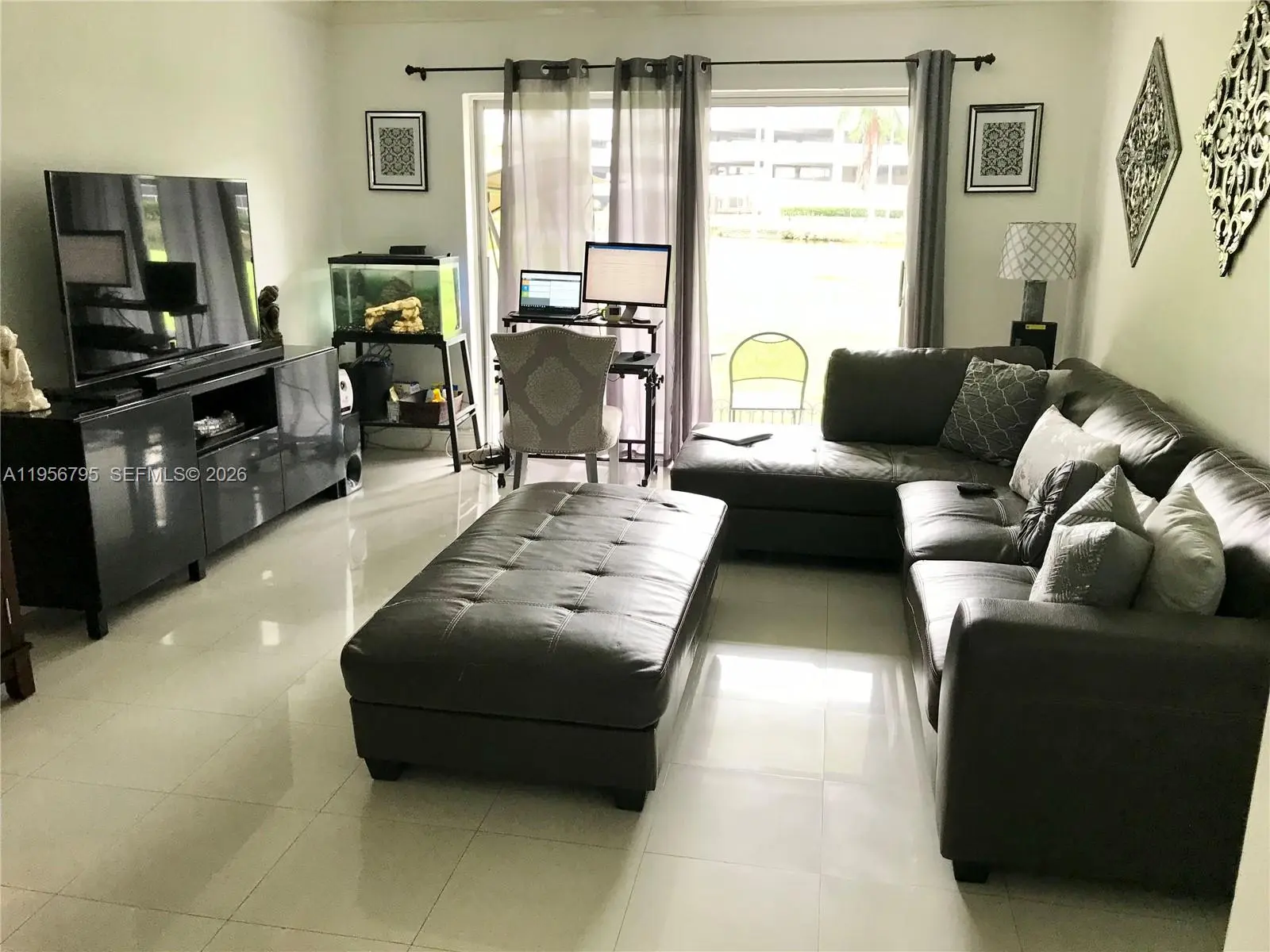 Photo of Listing #A11956795