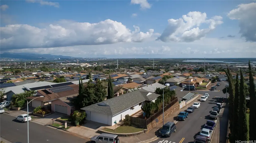 94-469 Alapine Street, Waipahu