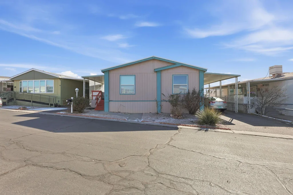 7124 Springfield Drive Ne, Albuquerque