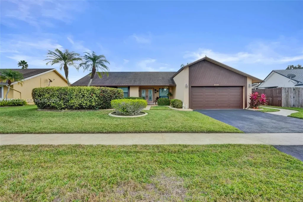 8080 Nw 51st Ct, Lauderhill