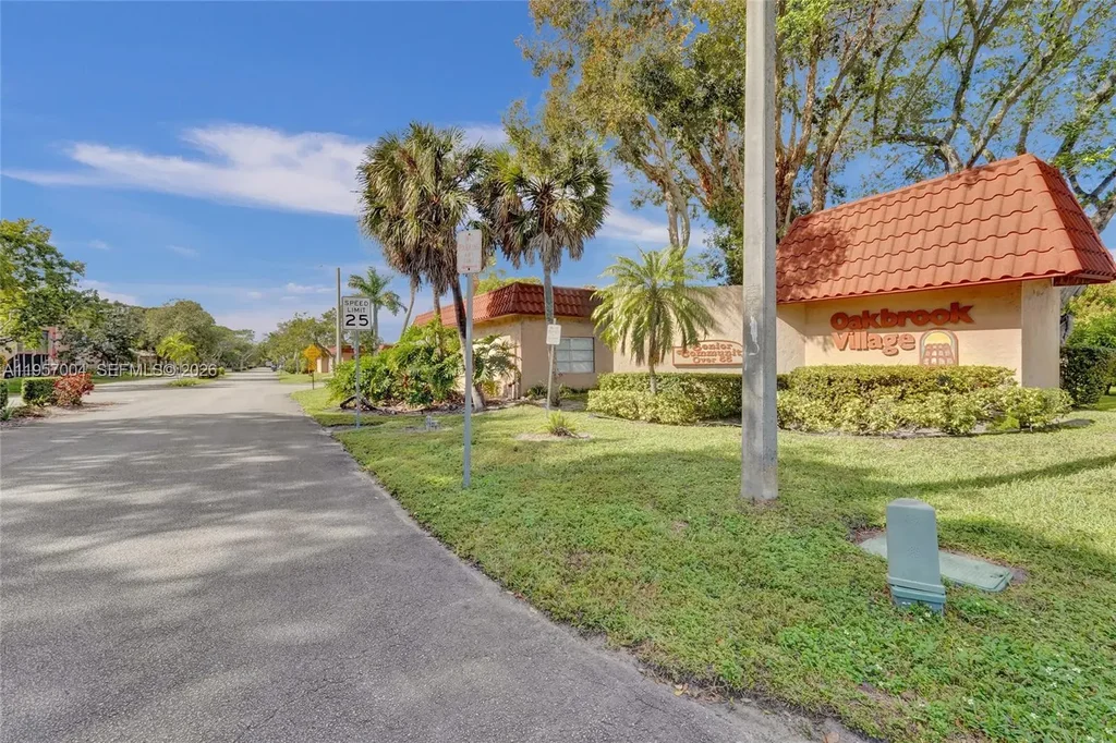 8260 Sw 24th St 6210, North Lauderdale