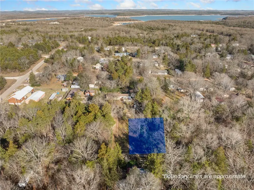 Lots 28-30 Fawn Street, Diamond City