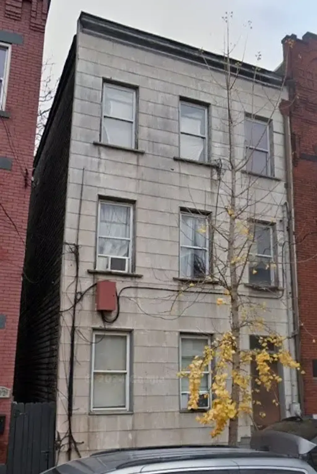920 James Street , Central North Side