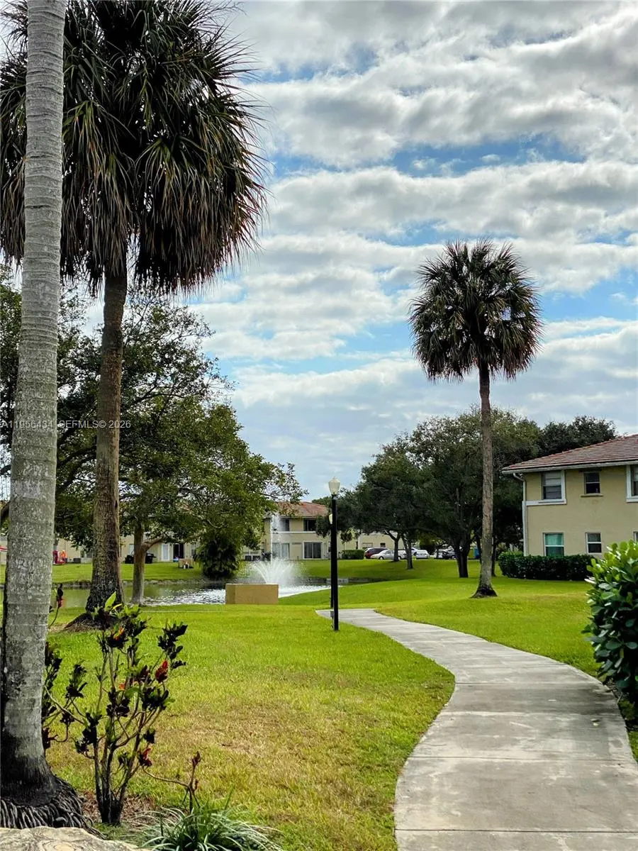 Photo of Listing #A11956434