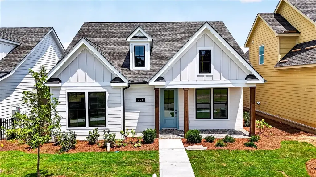 326 Coscoroba Rd, Auburn