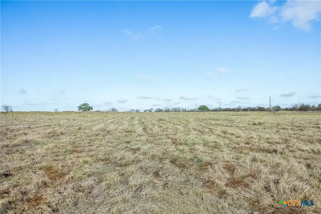 2085 E Hwy 237, Round Top