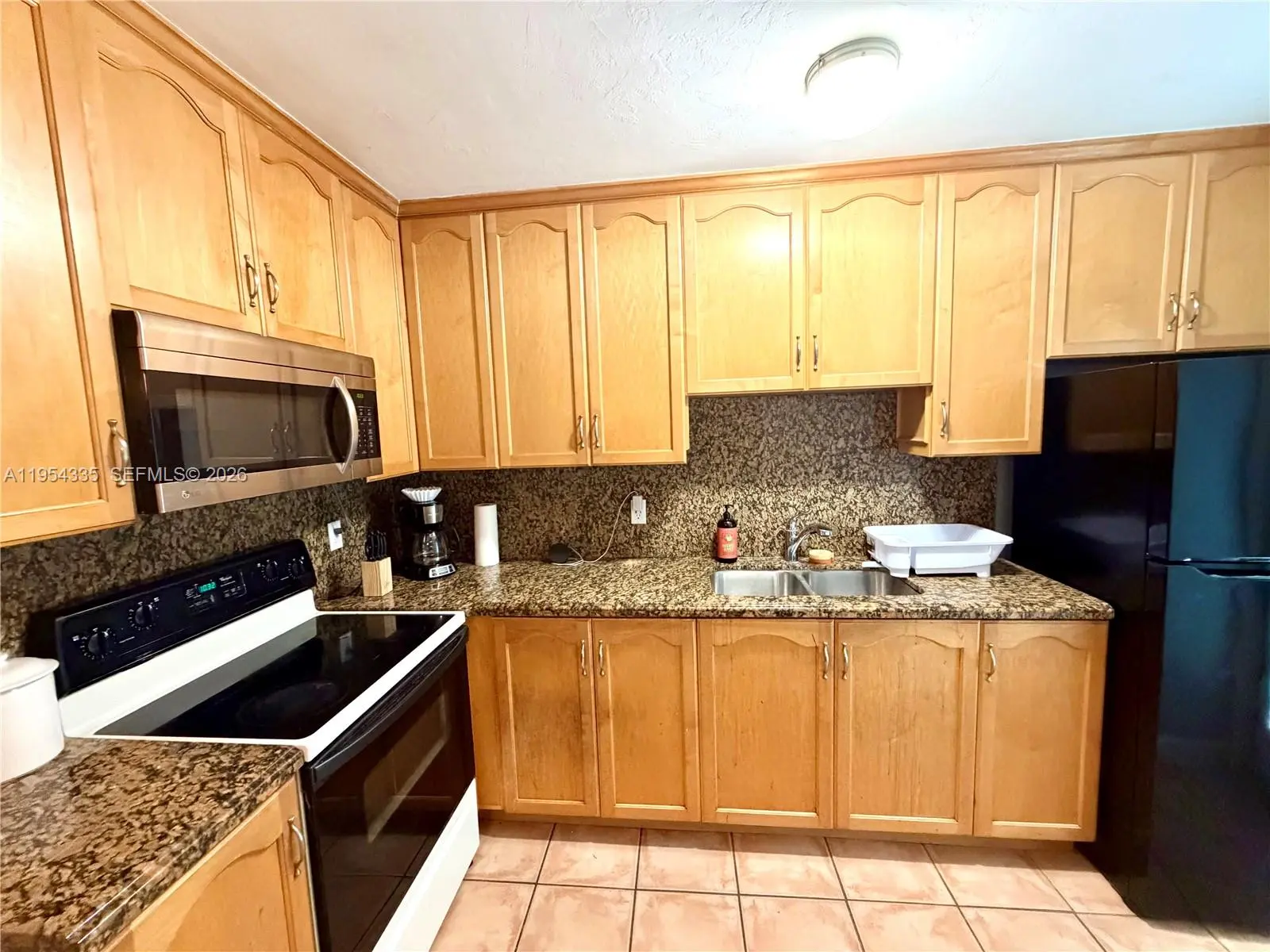 Photo of Listing #A11954335