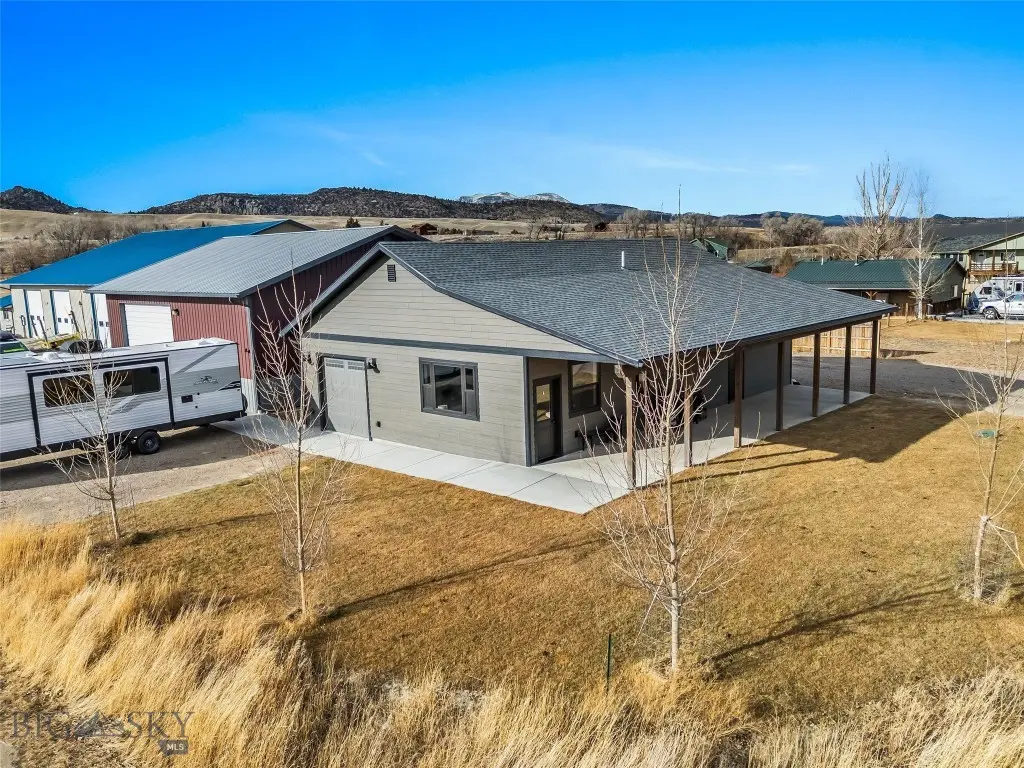 726 & 728 Madison Avenue, Ennis