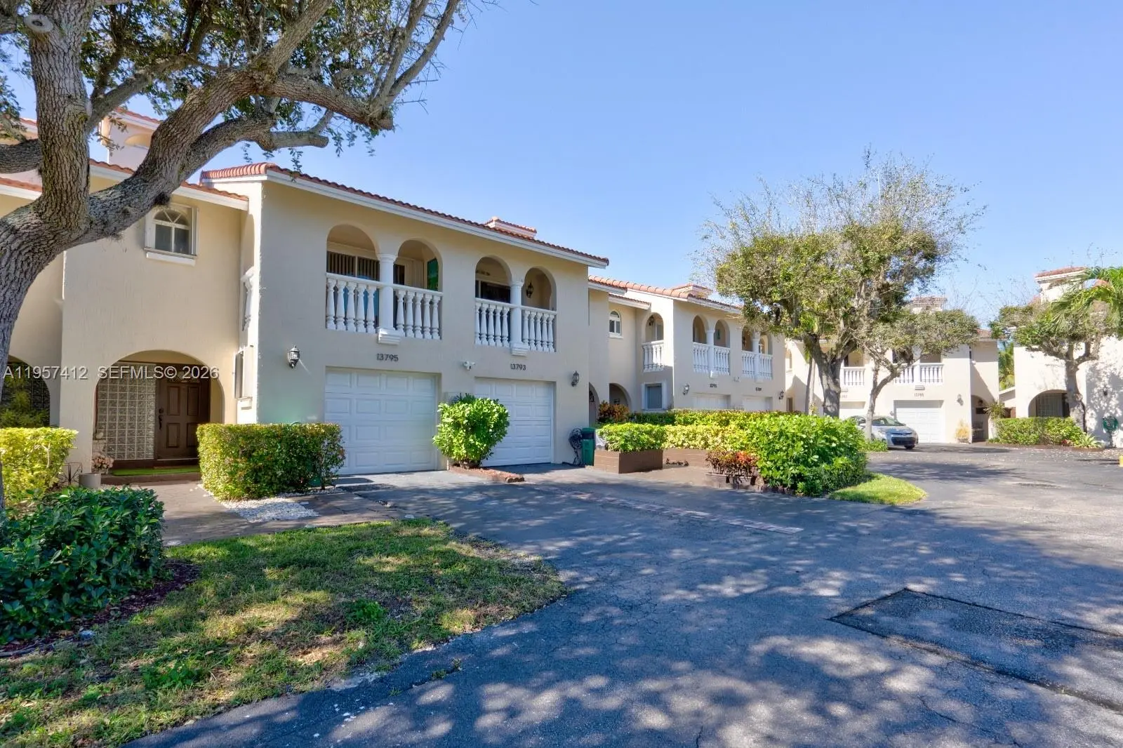 Photo of Listing #A11957412